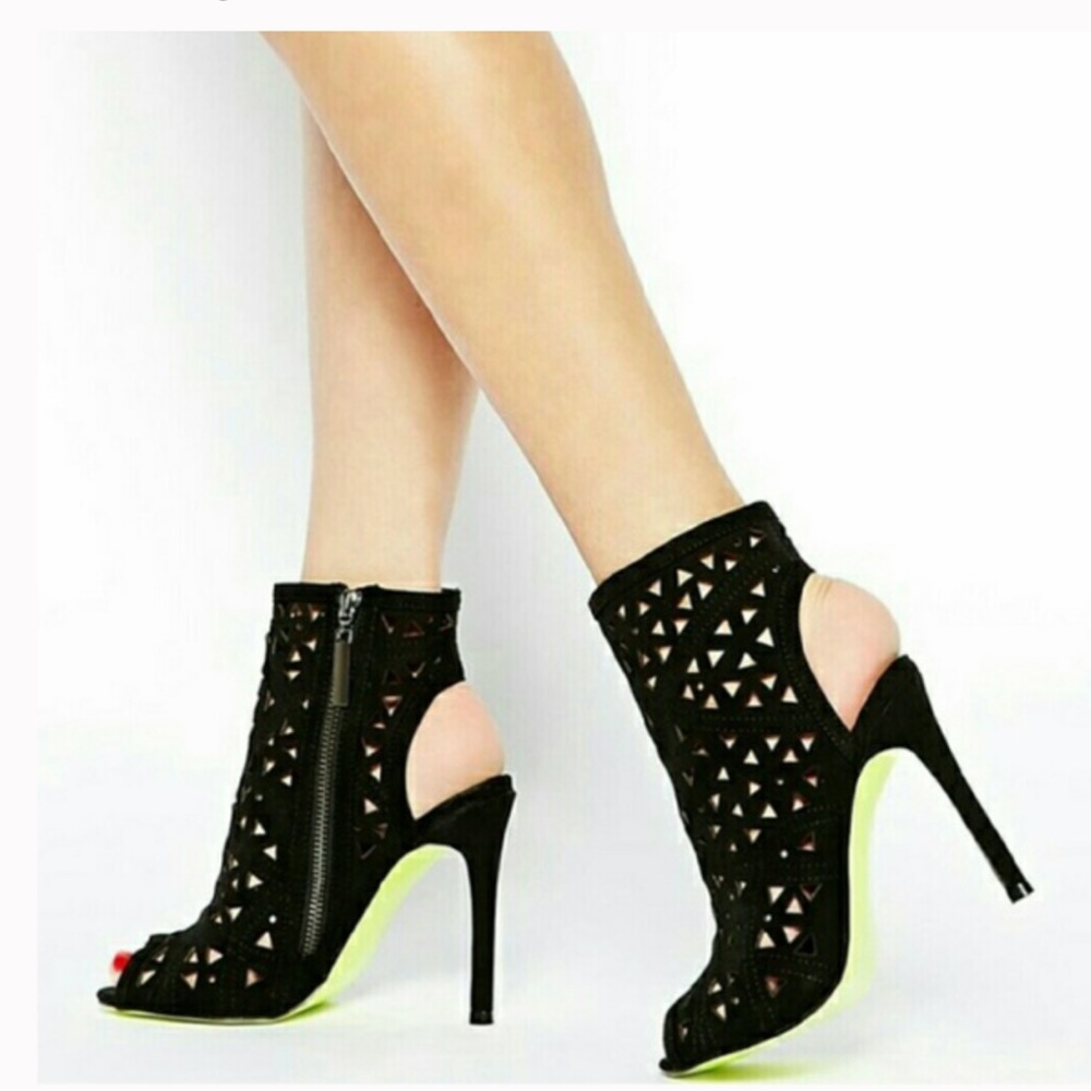 Kurt Geiger Gabby Laser cut booties